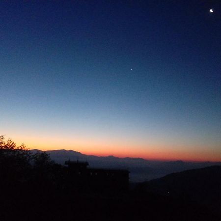 Nagarkot Sunshine Hotel Baluwapati Deupur Esterno foto