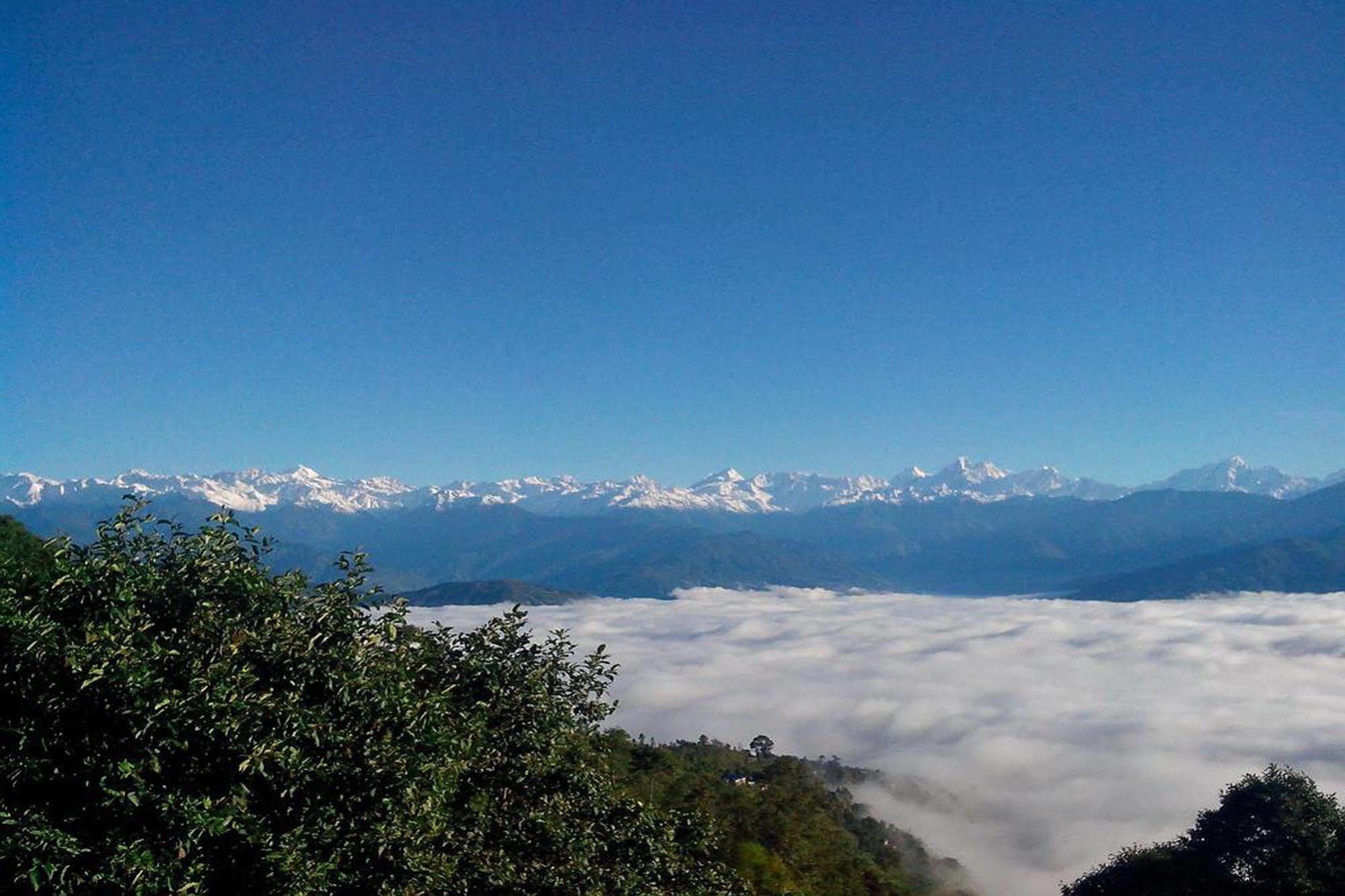 Nagarkot Sunshine Hotel Baluwapati Deupur Esterno foto