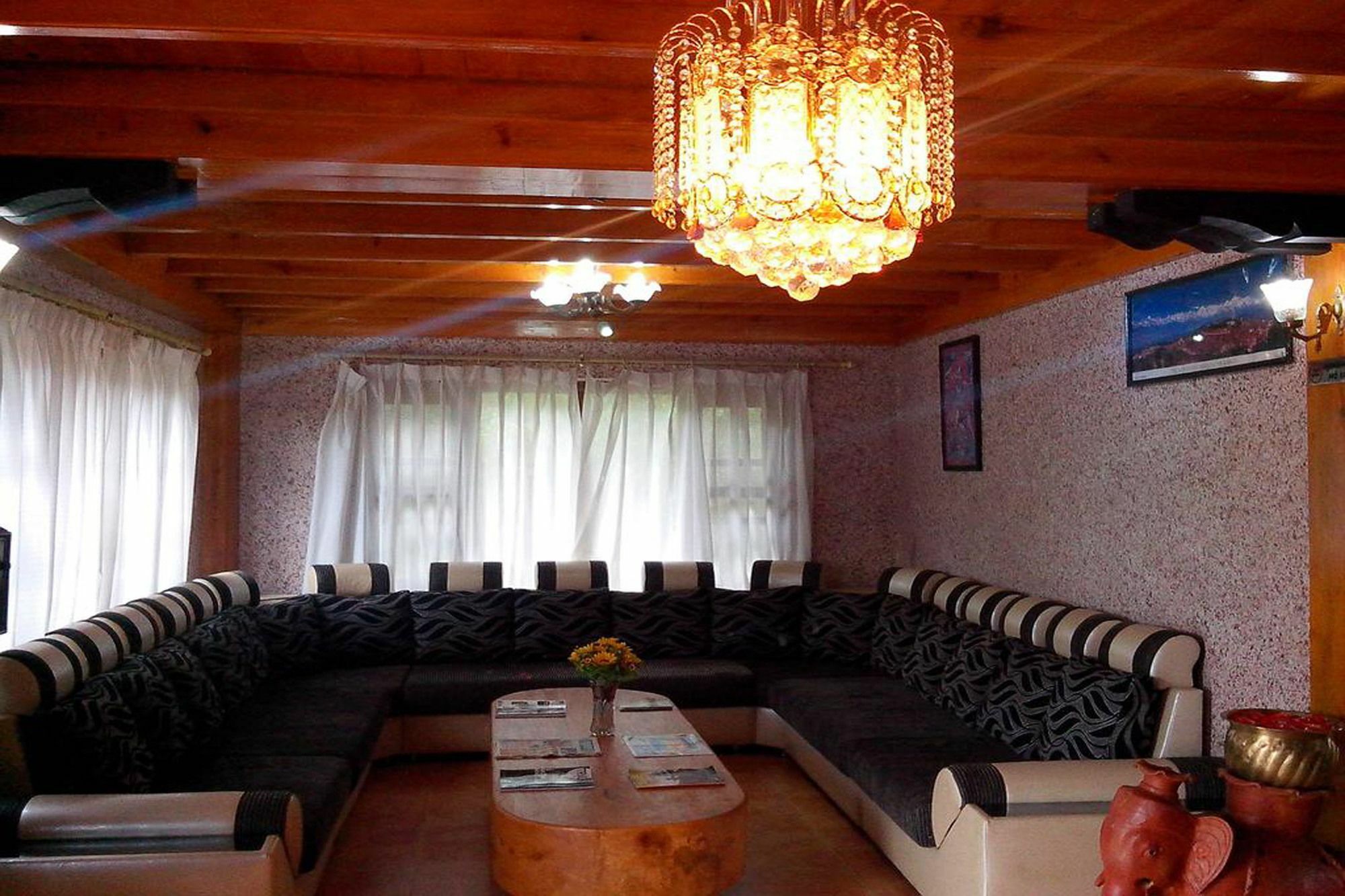 Nagarkot Sunshine Hotel Baluwapati Deupur Esterno foto